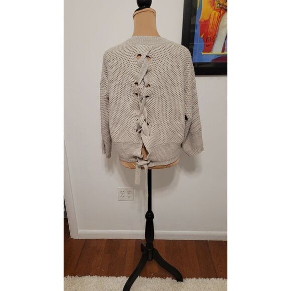 Elodie Stitch Back Crop Sweater X-Small - Picture 3 of 6